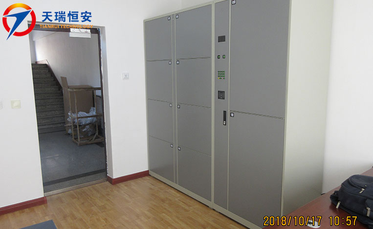 自動(dòng)存包柜