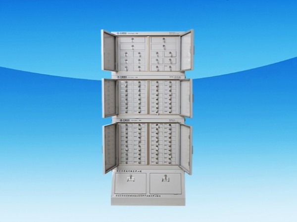 在生活中使用的手機(jī)屏蔽柜是否可以良好運(yùn)用還需看這幾點(diǎn)