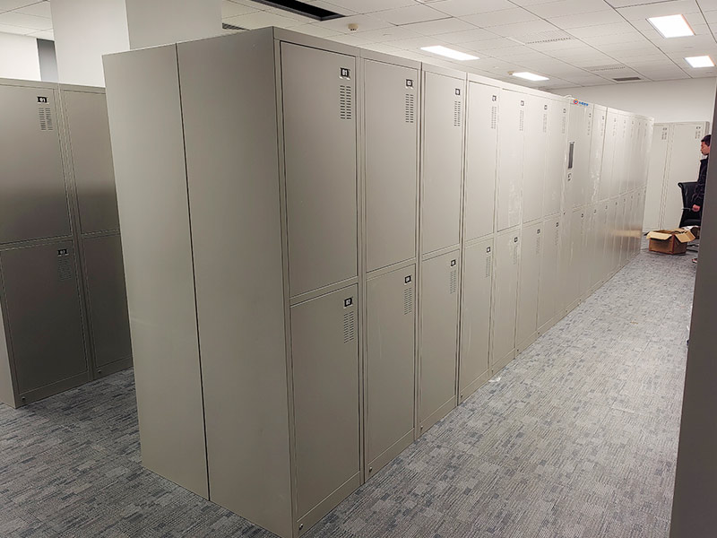 中國南方航空采購了人臉識別+二維碼智能儲物柜管理系統(tǒng)