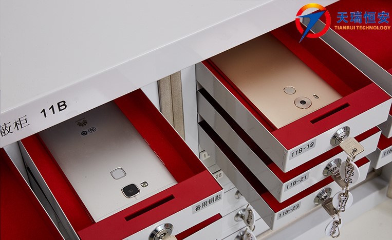 手機(jī)屏蔽柜