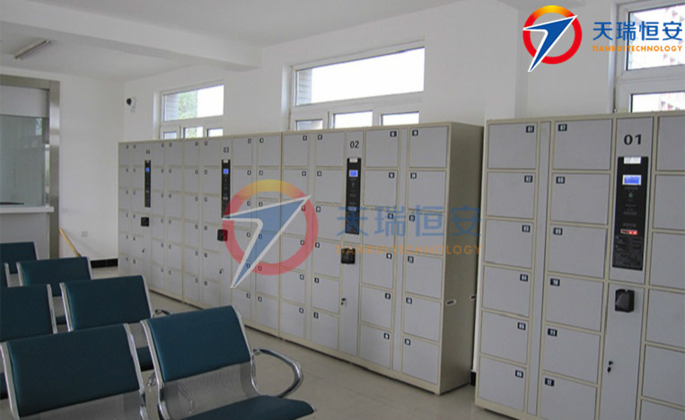 條碼型監(jiān)獄_meitu_4